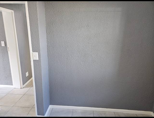 2 BEDROOM APARTMENT TO LET IN MORGENSTER